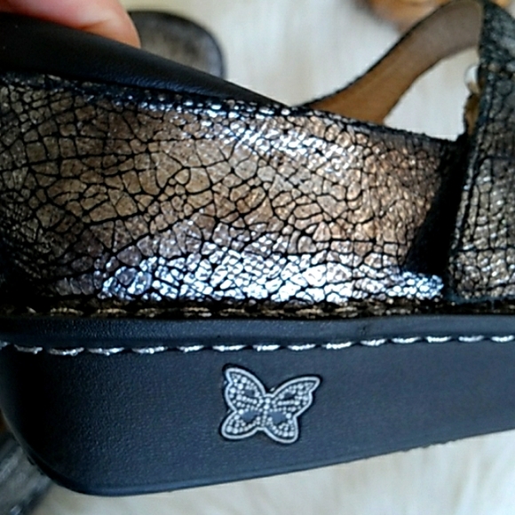 Alegria Mary Jane silver metallic shoes - Picture 6 of 9